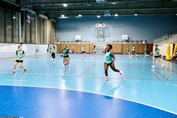 万源体育舞蹈老师培训课程解析(图1)